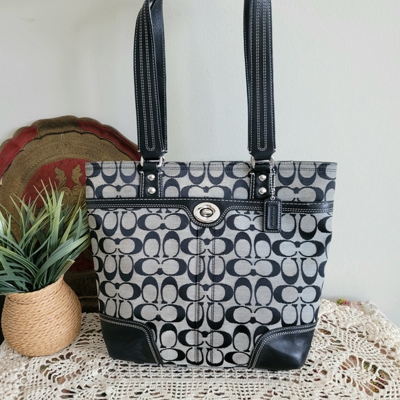 Coach Stylish Black and Gray Tote Bag Turnlock Purse - Picture 1 of 12